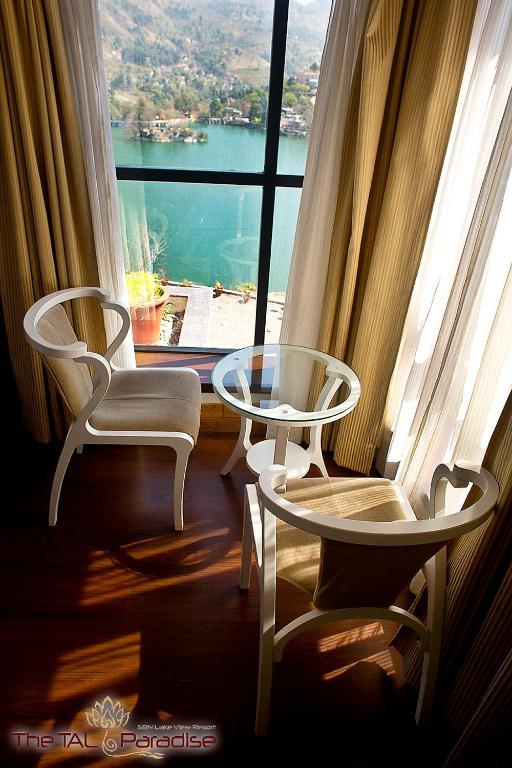 The Tal Paradise Bhimtal Room photo